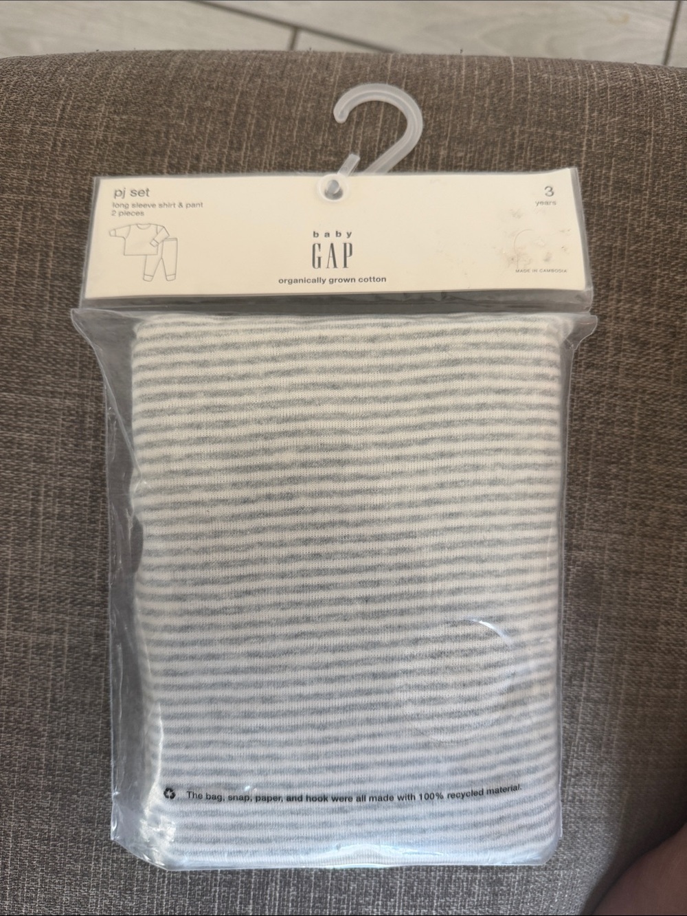 GAP Baby Striped Organic Cotton PJ Set - Gray & White